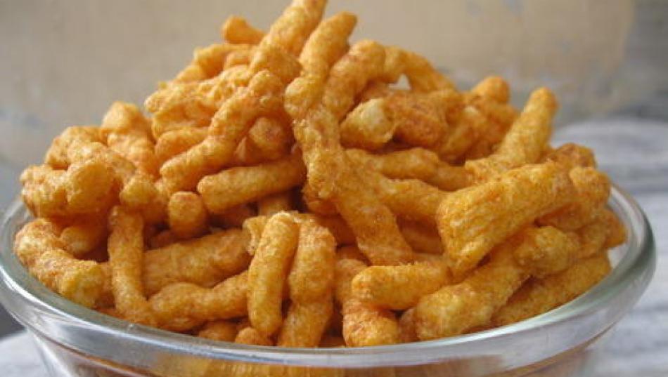 கிறிஸ்பி குர்க்குரே செய்யலாம் வாங்க.. Crispy Kurkure Snack Recipe