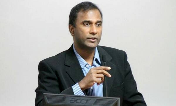 Dr.Shiva Ayyadurai