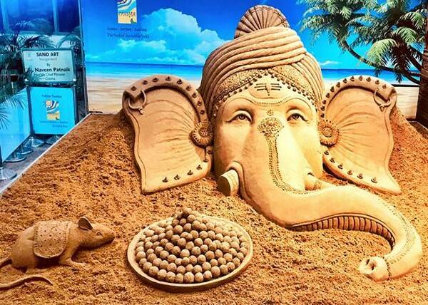 20 feet Vinayagar sand sculpture
